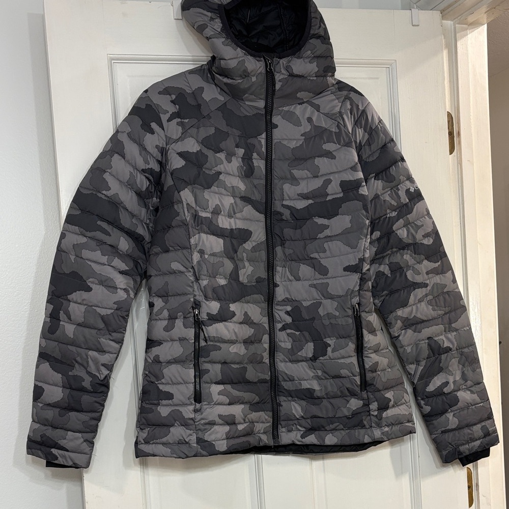 Columbia Women’s White Out II Omni Heat Hooded Jacket Puffer Camo Gray Lg NWOT